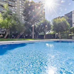 https://apartamento-renovado-tu-escapada-de-vacaciones-ideal.1costadelsol.com